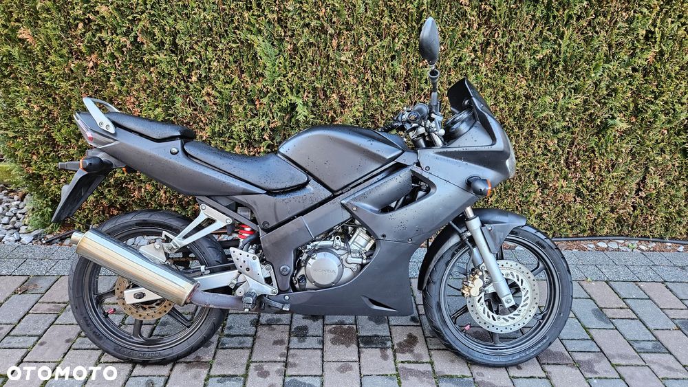 Honda CBR - 1