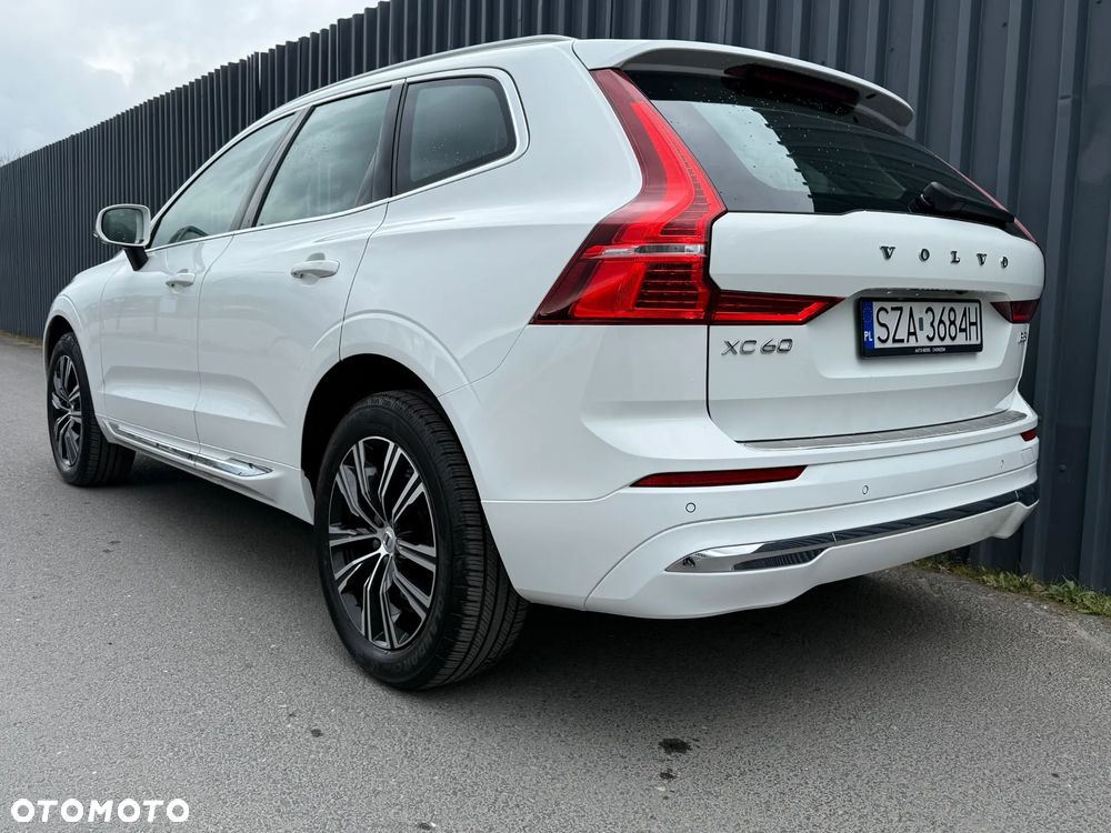 Volvo XC 60 B5 B AWD Geartronic Inscription - 9