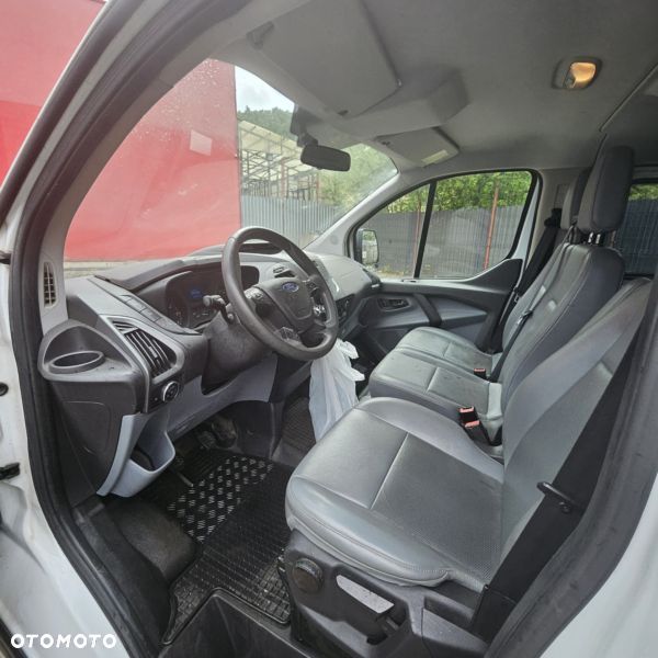 Ford Transit Custom - 12
