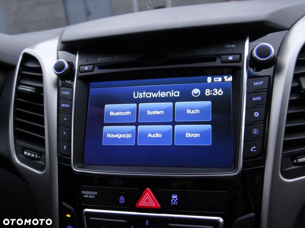 Hyundai i30 blue Kombi 1.6 CRDi Classic Navigation - 36