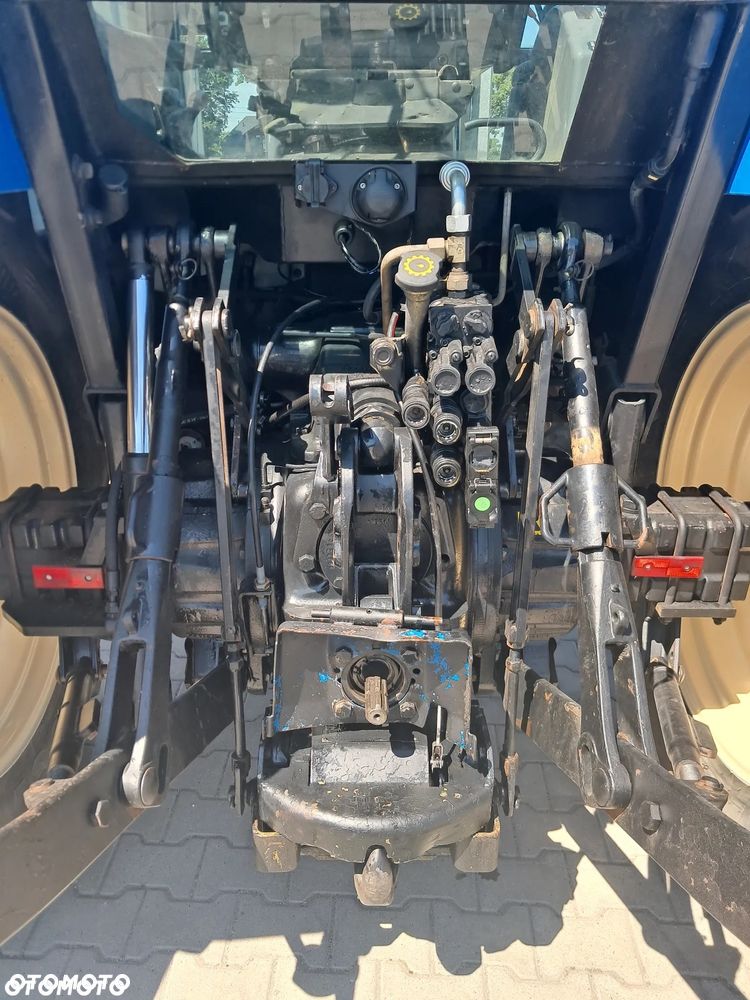 New Holland TS90 - 7