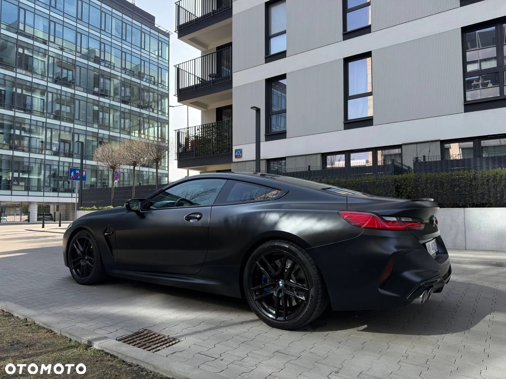 BMW M8 - 4