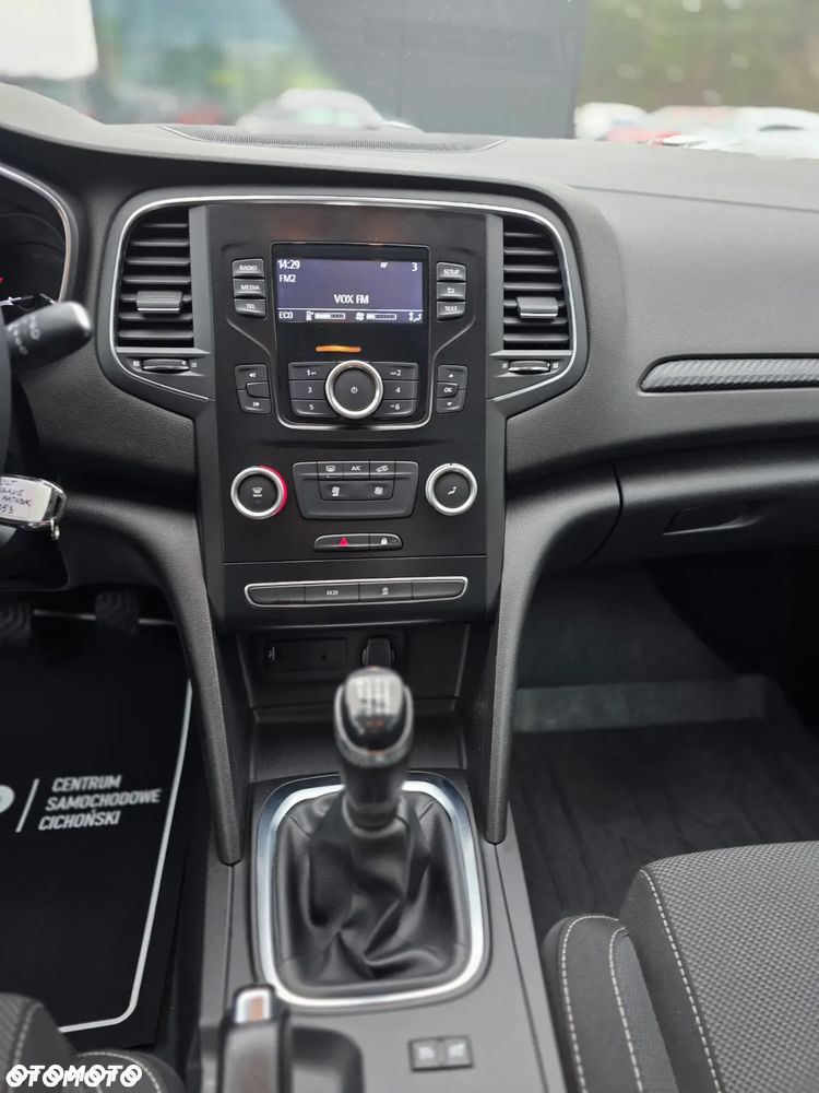 Renault Megane 1.3 TCe FAP Intens - 28