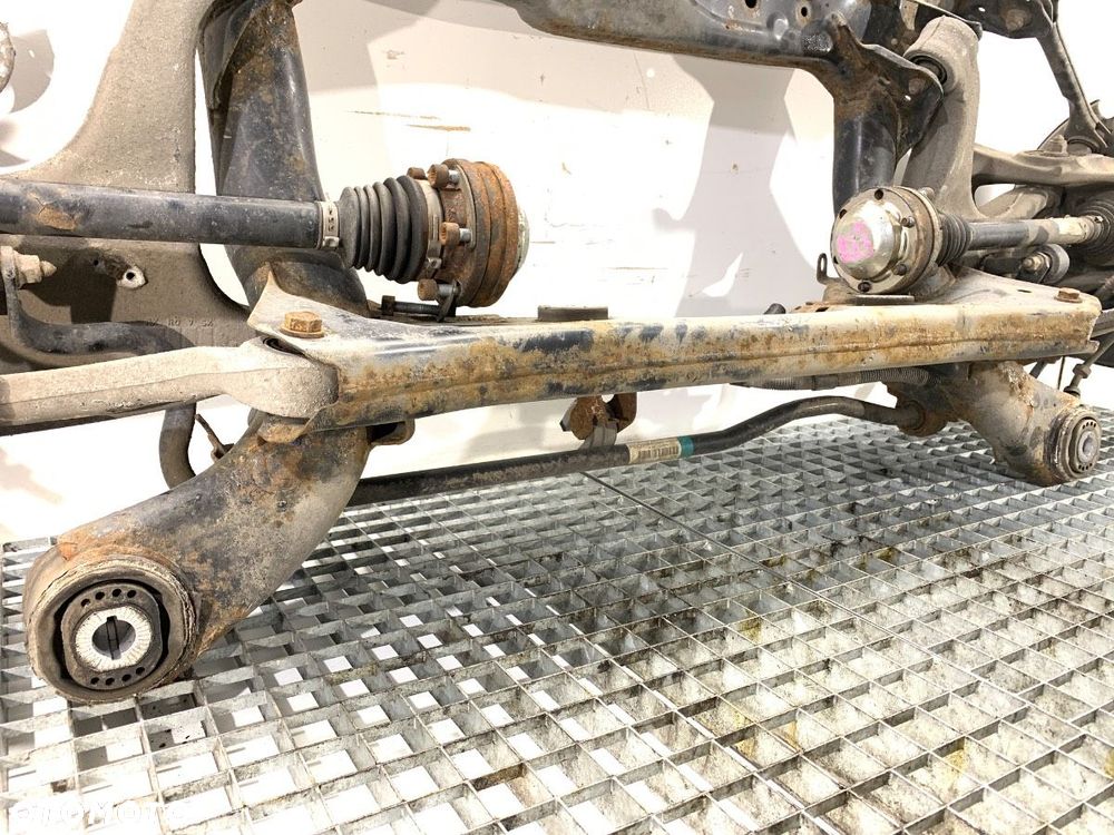 BELKA TYŁ  AUDI A7 Sportback (4GA, 4GF) 2010 - 2018 RS7 quattro 412 kW [560 KM] benzyna 2013 - 2018 - 7