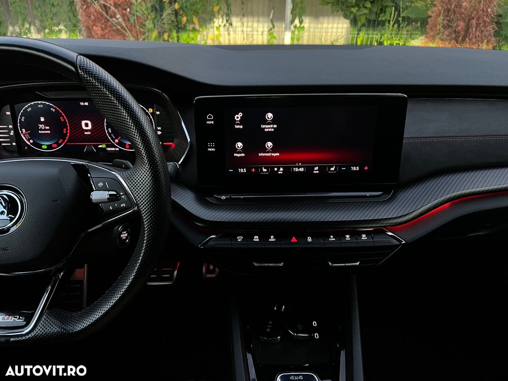 Skoda Octavia 2.0 TDI DSG 4X4 RS Plus - 24