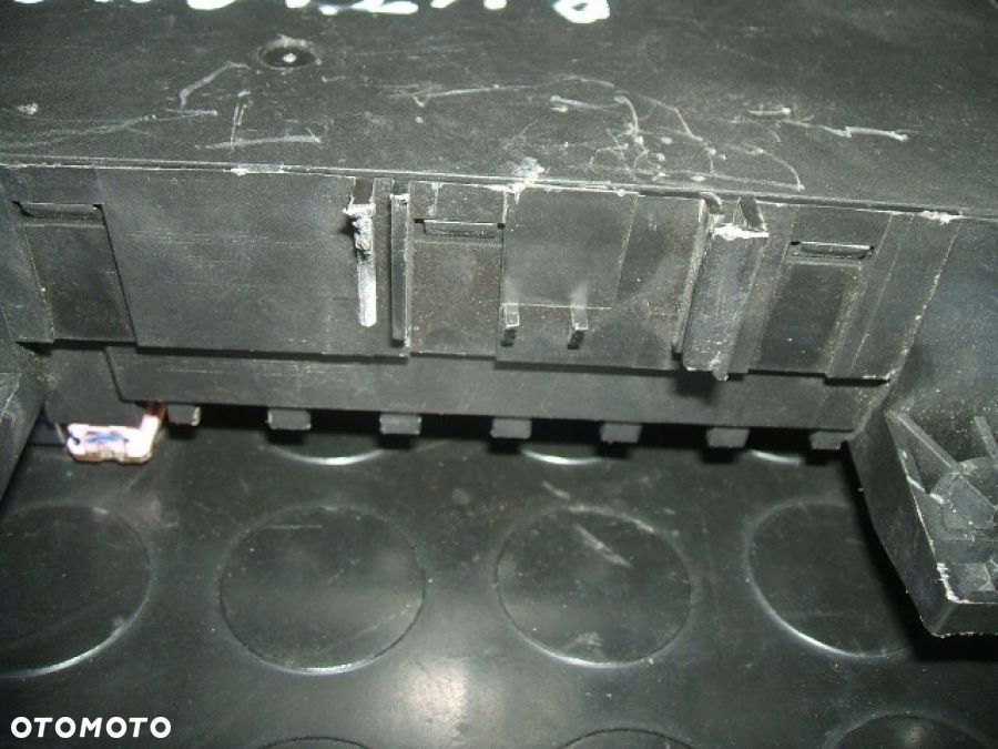 MITSUBISHI OUTLANDER MODUŁ STEROWNIK skrzynka BSI 8637B690 - 6