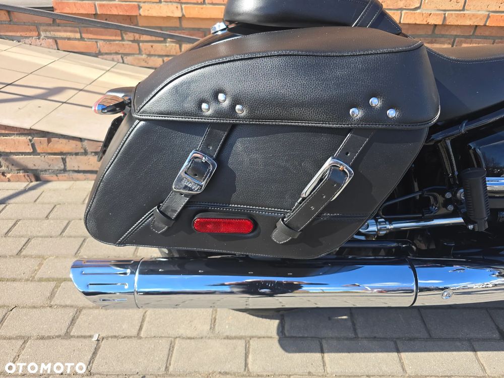 BMW R - 8
