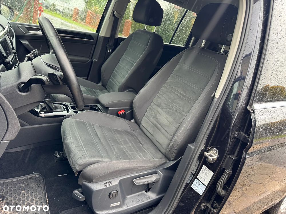 Volkswagen Touran 2.0 TDI BMT Highline DSG - 20