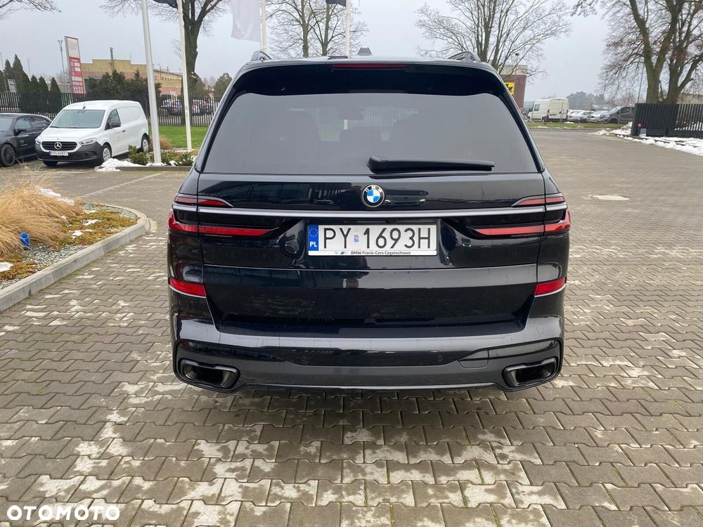 BMW X7 - 6