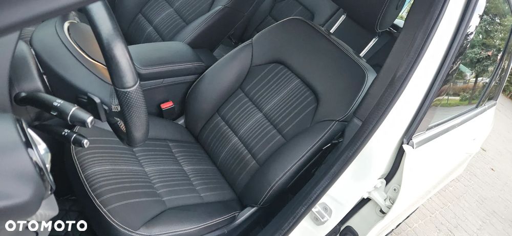 Mercedes-Benz Klasa B 200 (BlueEFFICIENCY) 7G-DCT - 24