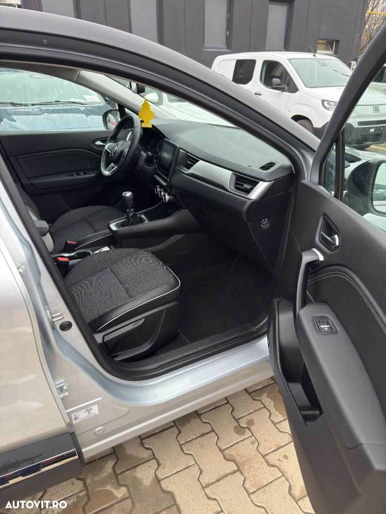 Renault Captur - 12