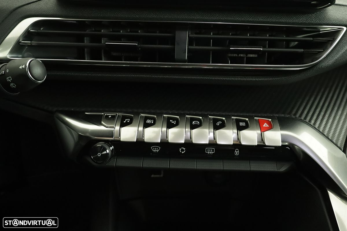 Peugeot 3008 1.6 Hybrid Allure e-EAT8 - 12