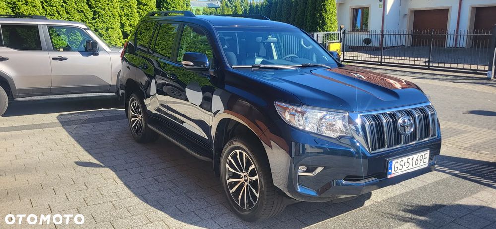 Toyota Land Cruiser LC 2.8 D-4D Prado - 2