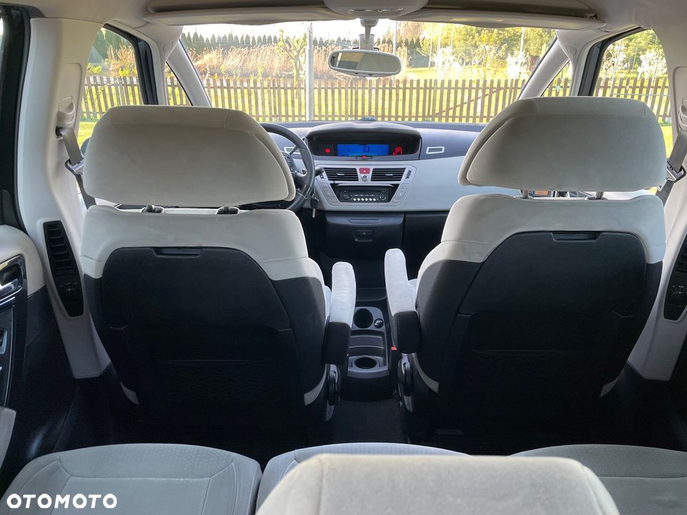 Citroën C4 Grand Picasso - 17