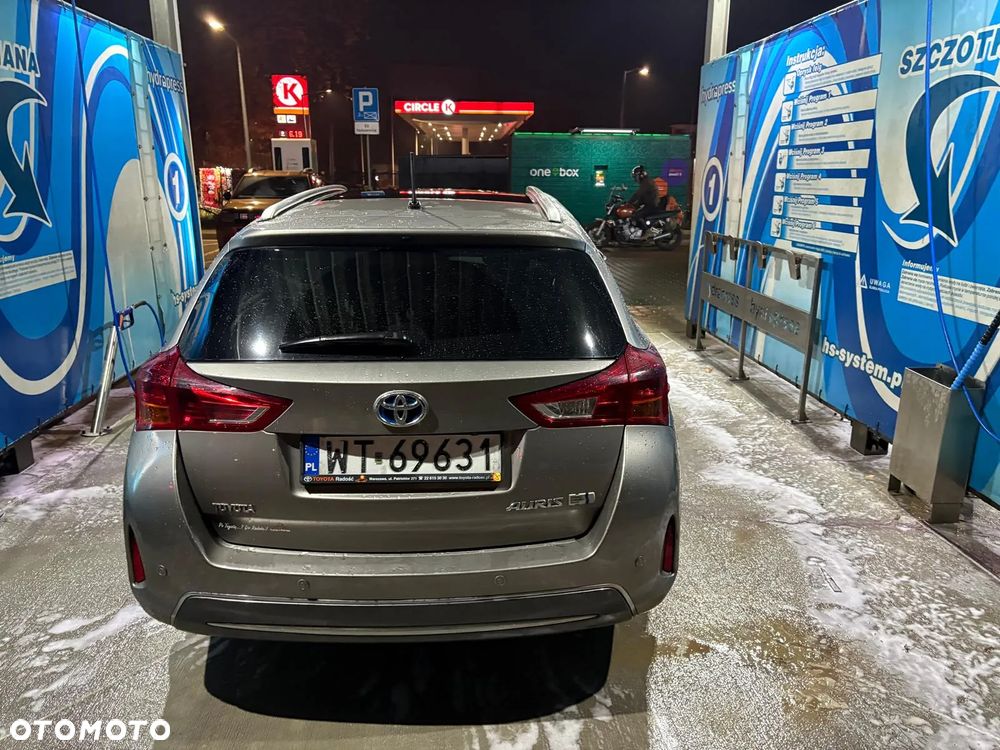 Toyota Auris - 10