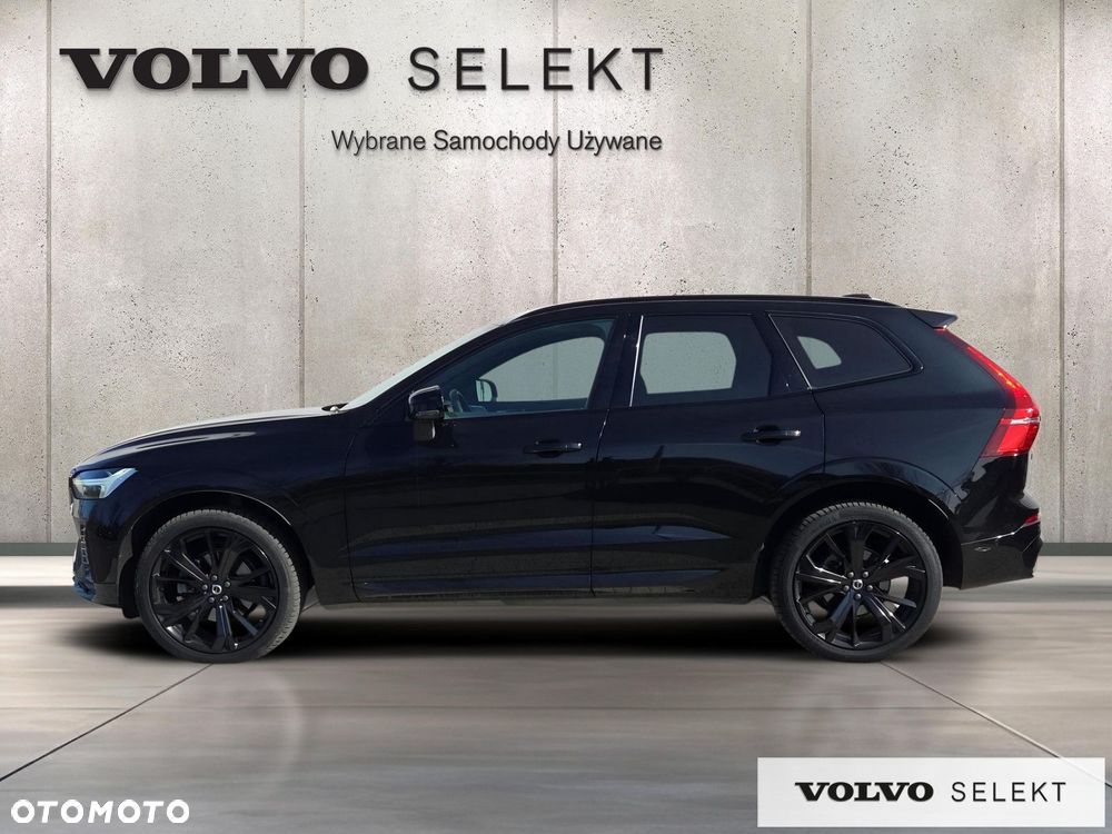 Volvo XC 60 B5 B AWD Ultra Black Edition - 4
