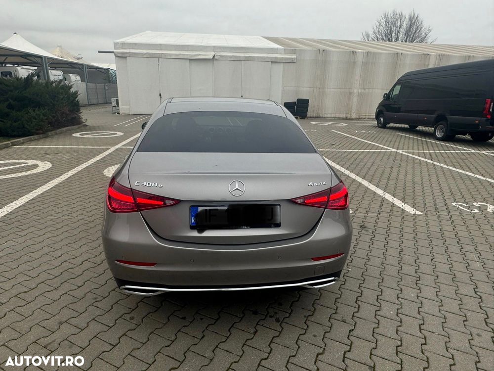 Mercedes-Benz C 300 e 4MATIC PHEV - 6