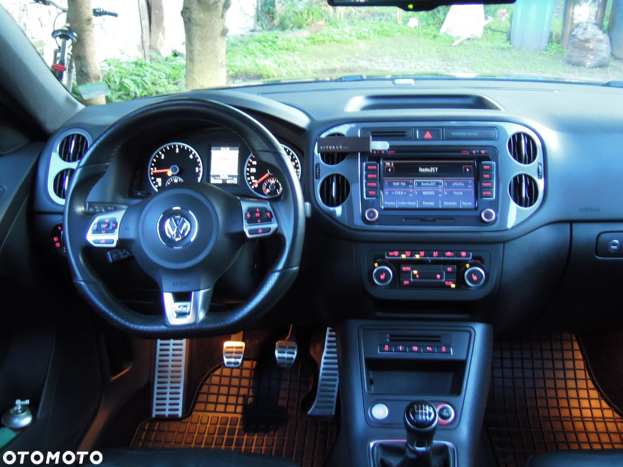 Volkswagen Tiguan 2.0 TDI 4Mot Perfectline R-Style - 5