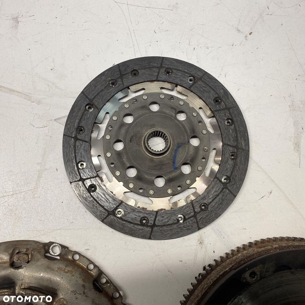 KOŁO DWUMASOWE HYUNDAI TUCSON II 2.0 CRDI 15-19 - 5