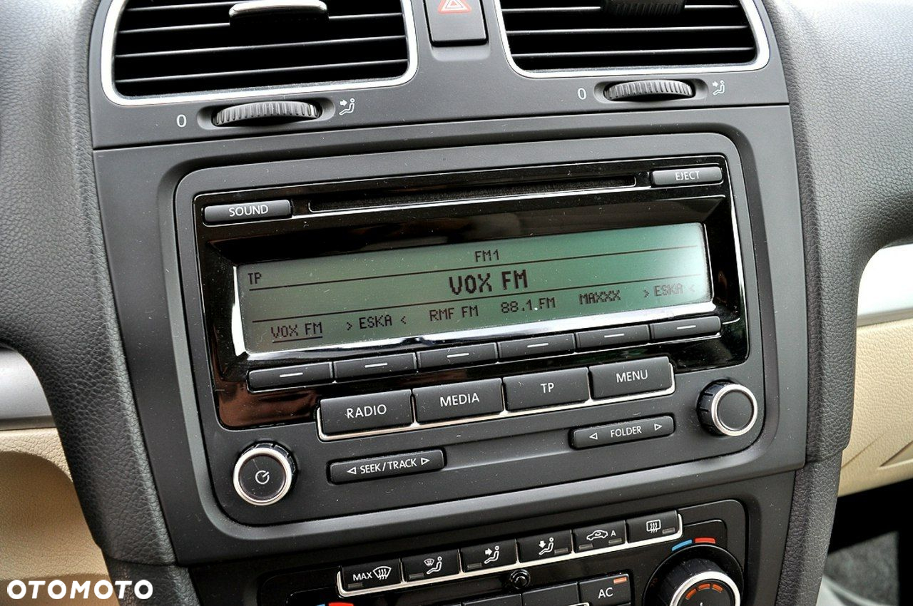 Volkswagen Golf - 18