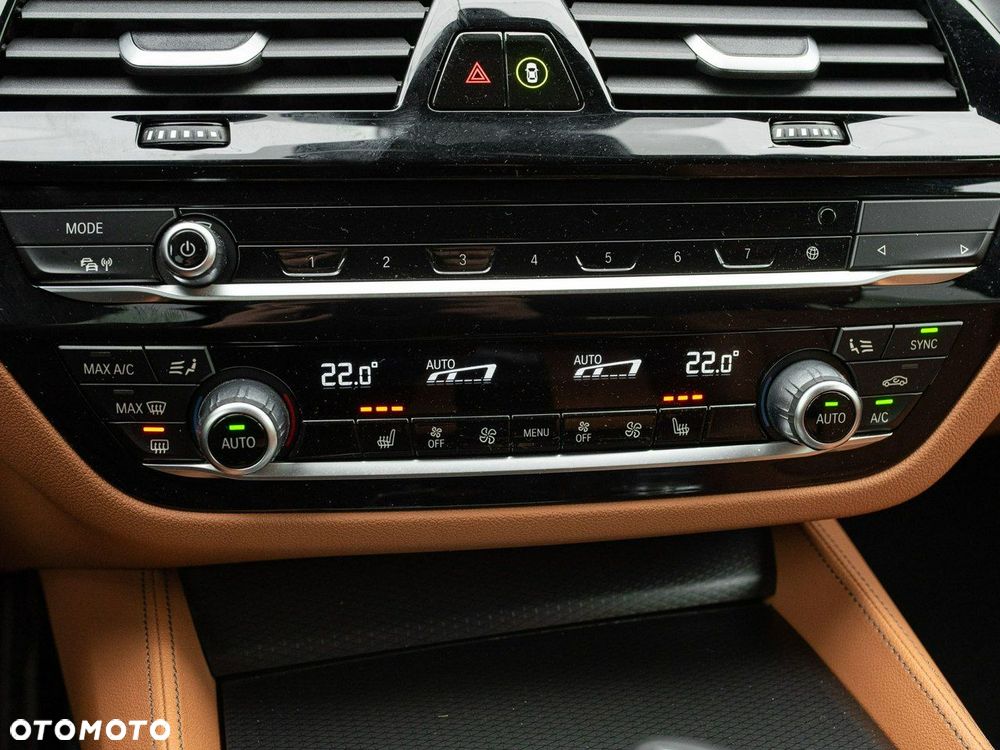 BMW Seria 5 - 17
