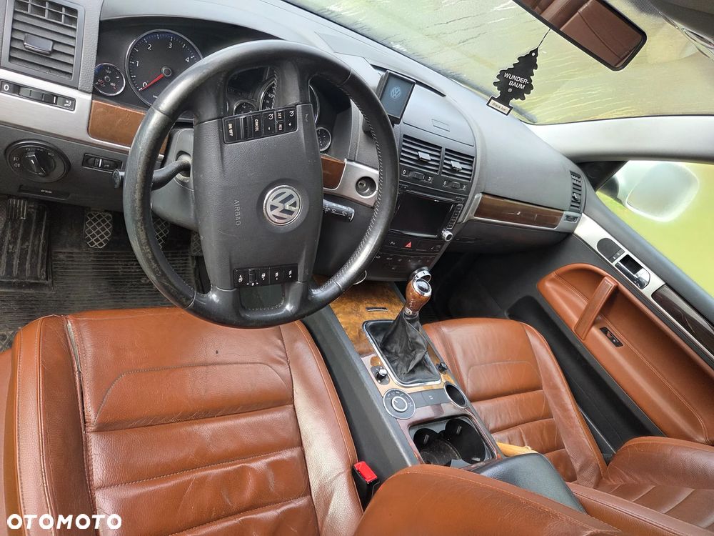 Volkswagen Touareg 3.0 V6 TDI DPF - 6