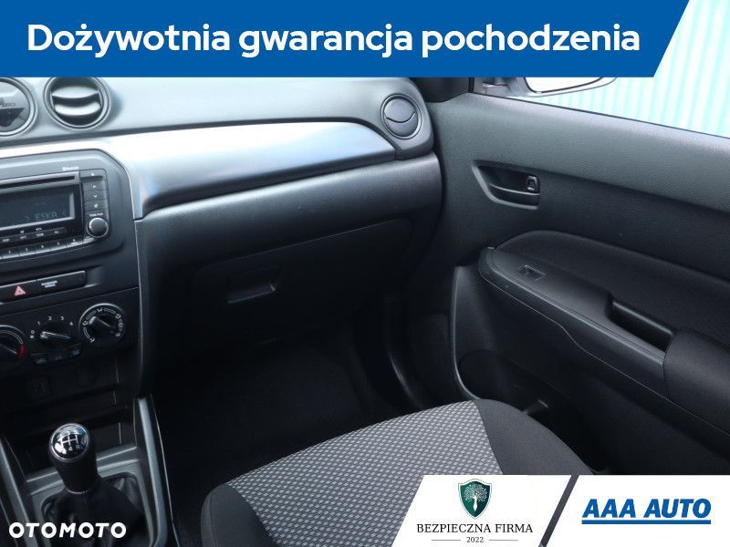 Suzuki Vitara - 10