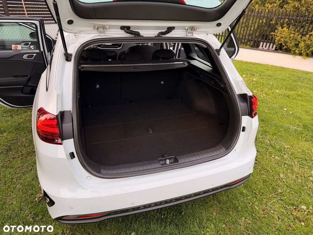 Kia Ceed 1.5 T-GDI M - 29