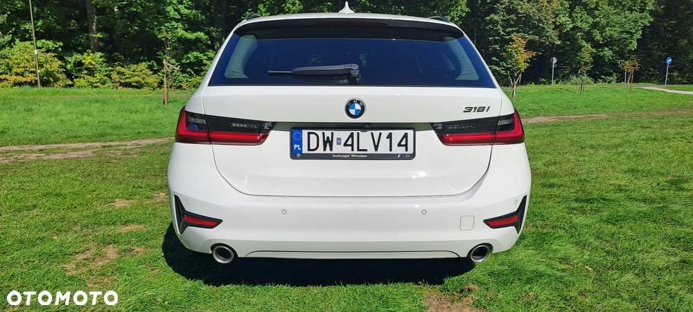 BMW Seria 3 318i Advantage - 19