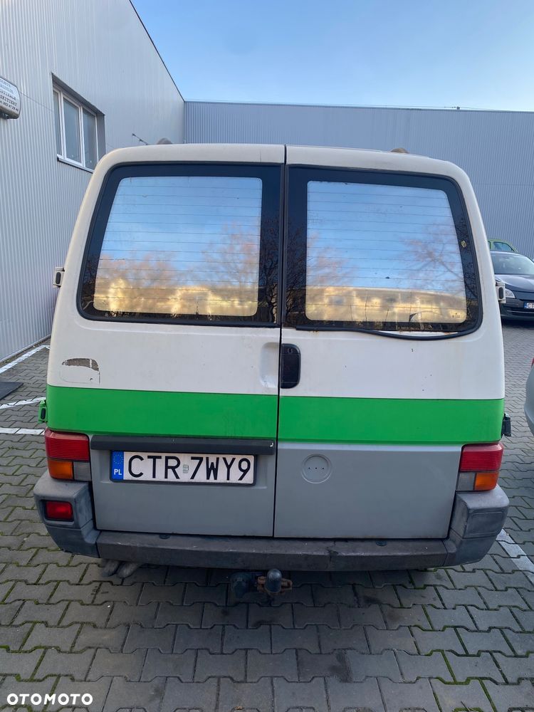 Volkswagen Transporter - 3