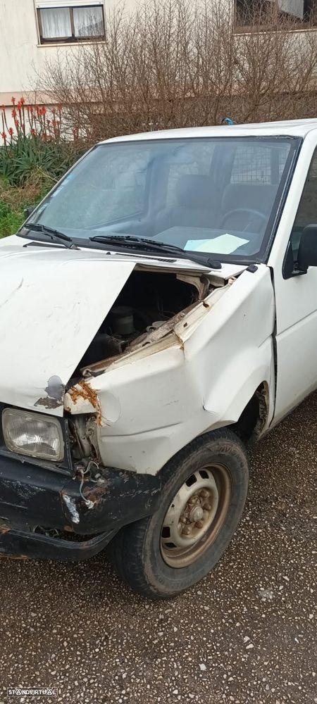 Nissan Pick Up 2.5 D CD - 5