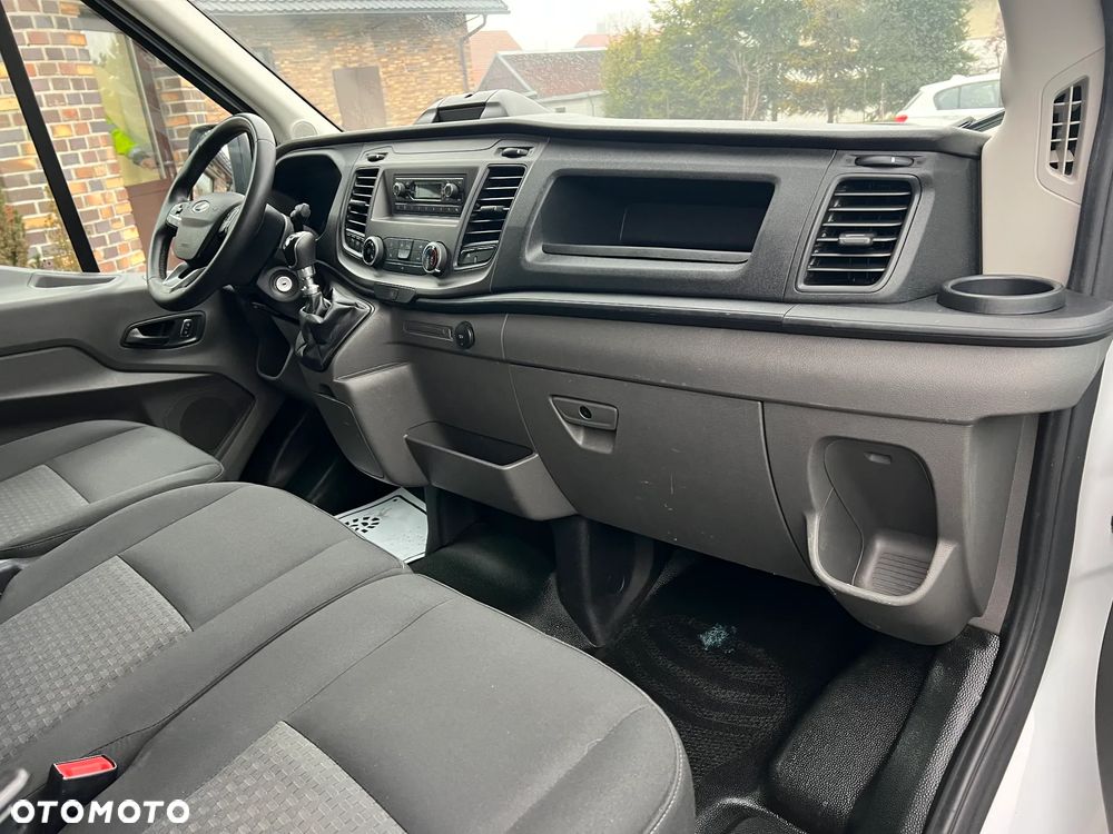Ford Transit - 10