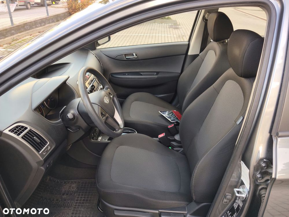 Hyundai i20 1.4 Classic + EU5 - 12