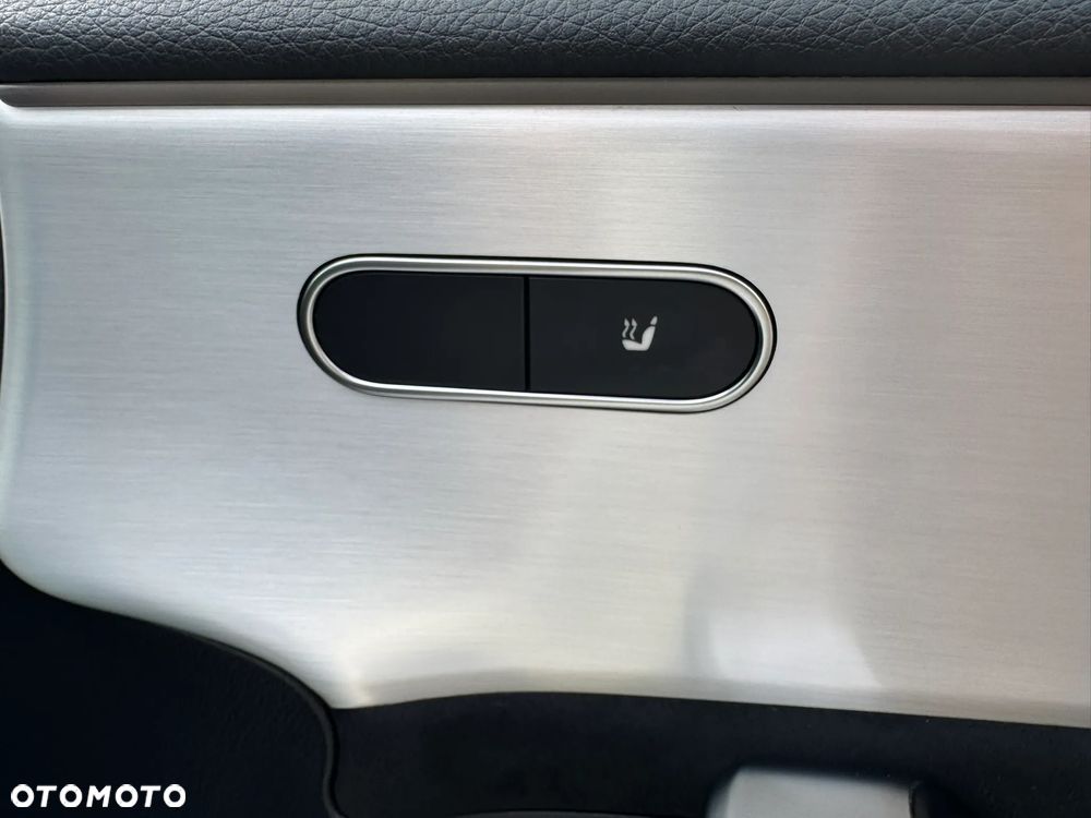 Mercedes-Benz Klasa A 250 e PHEV AMG Line 8G-DCT - 24