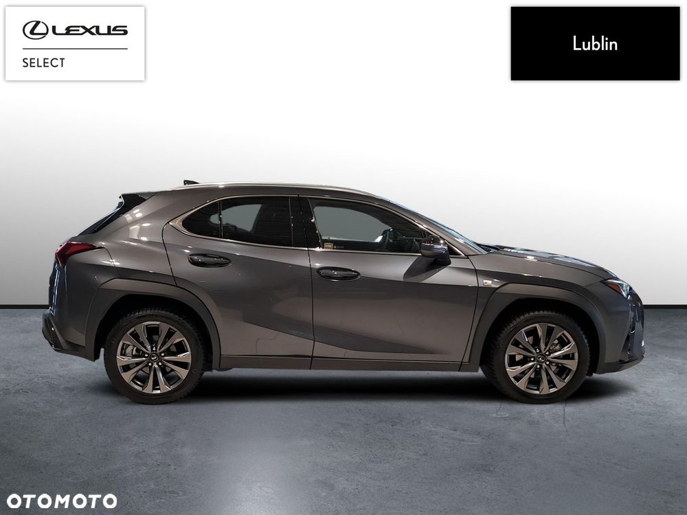 Lexus UX - 6