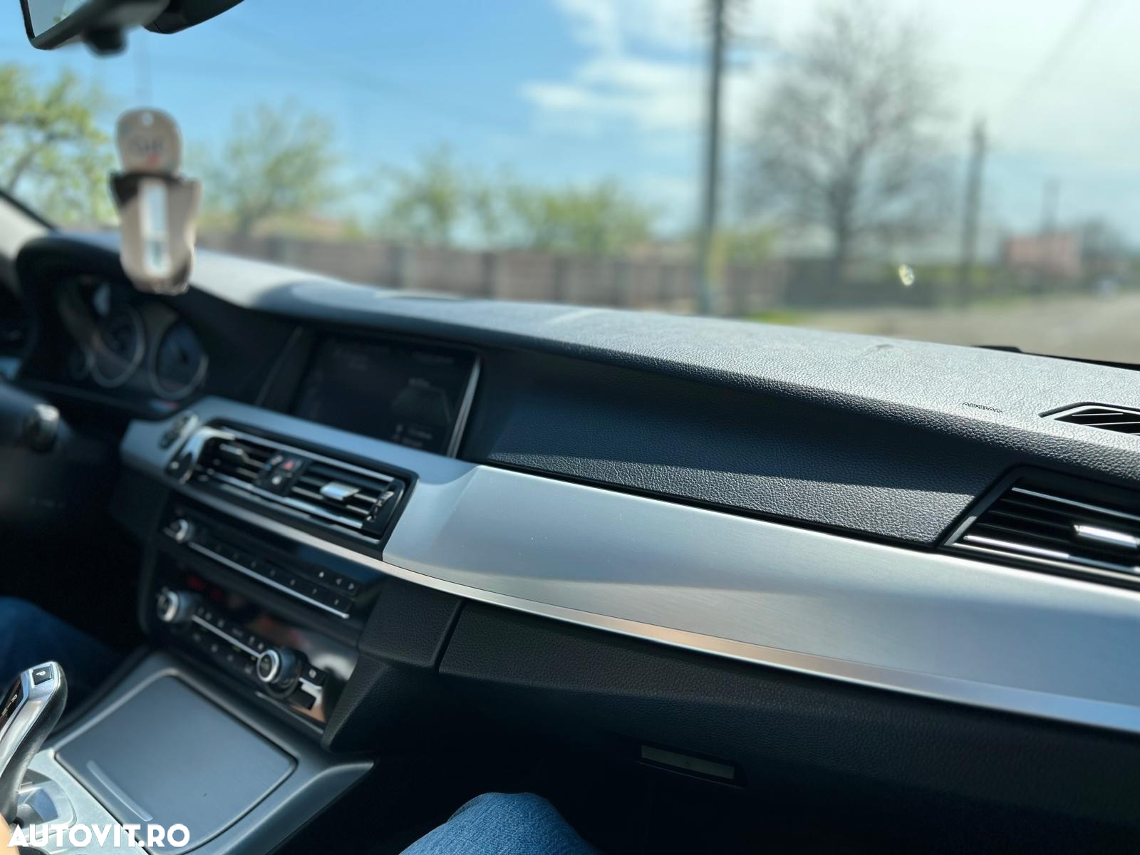 BMW Seria 5 520d Touring Aut. Modern Line - 5