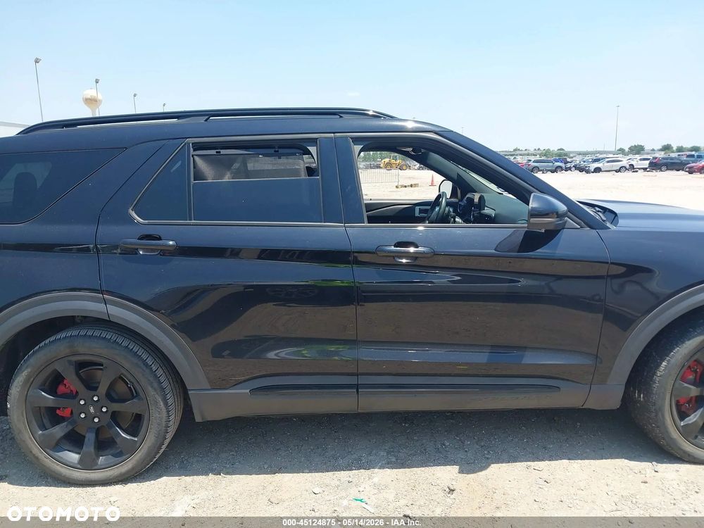 Ford Explorer - 11