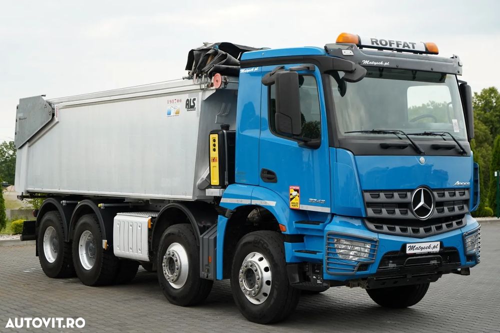 Mercedes-Benz AROCS 3243 / 8x4 / BASCULANĂ 20mc / BASCULANĂ SPATE / EURO 6 / PNEURI 100% / ÎNCĂRCARE: 19.500 KG / HIDROCLAP - 11