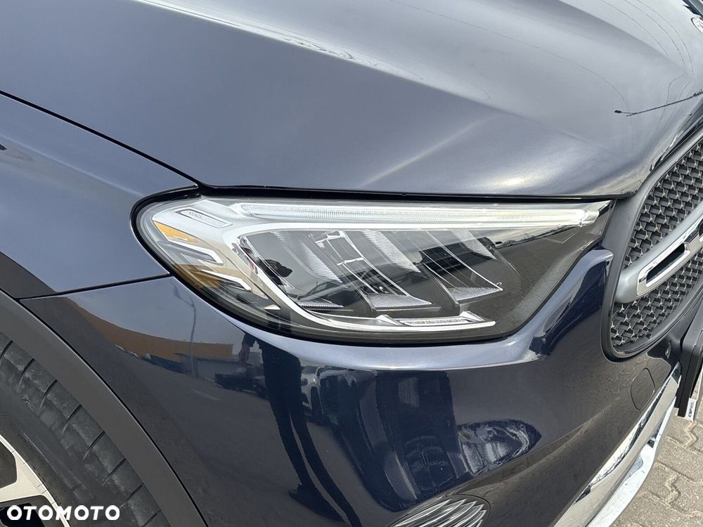 Mercedes-Benz GLC - 11