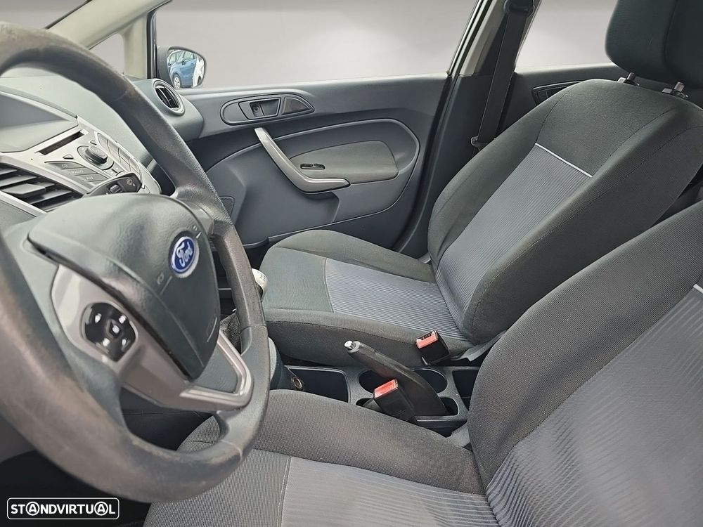 Ford Fiesta 1.4 TDCi Techno - 7