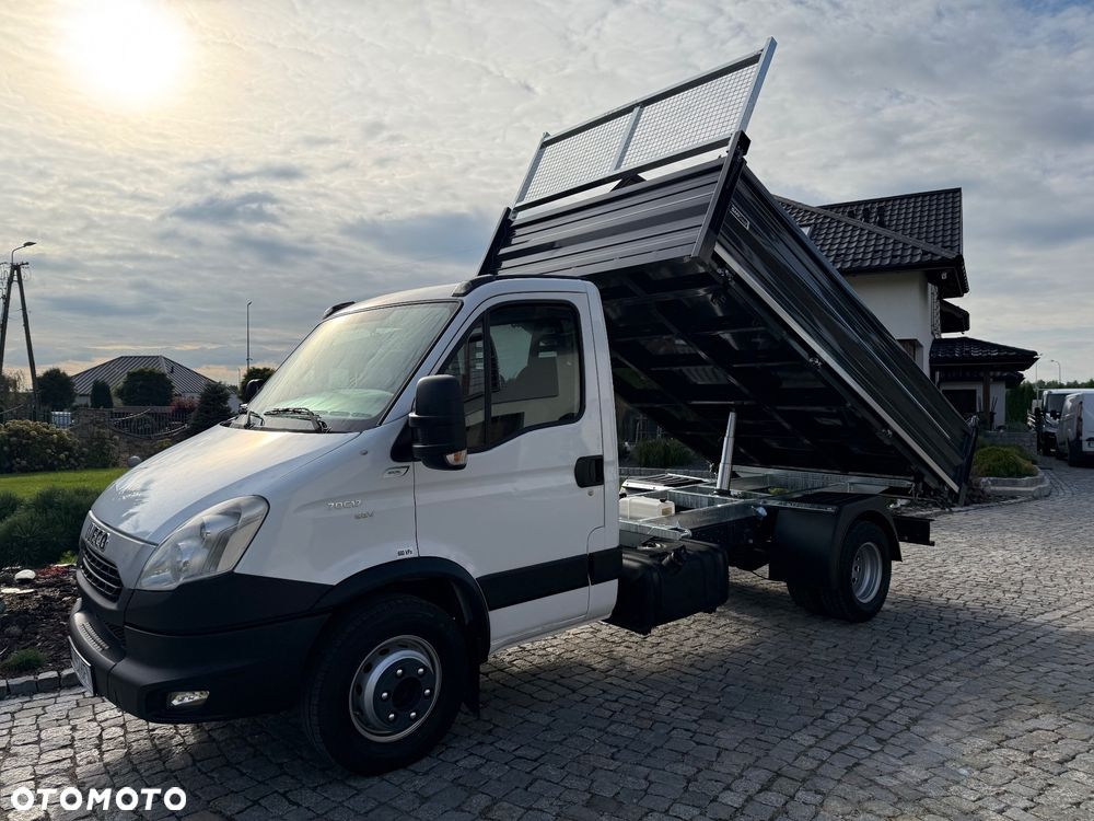 Iveco Daily 70C17 35C15 50C15 - 13