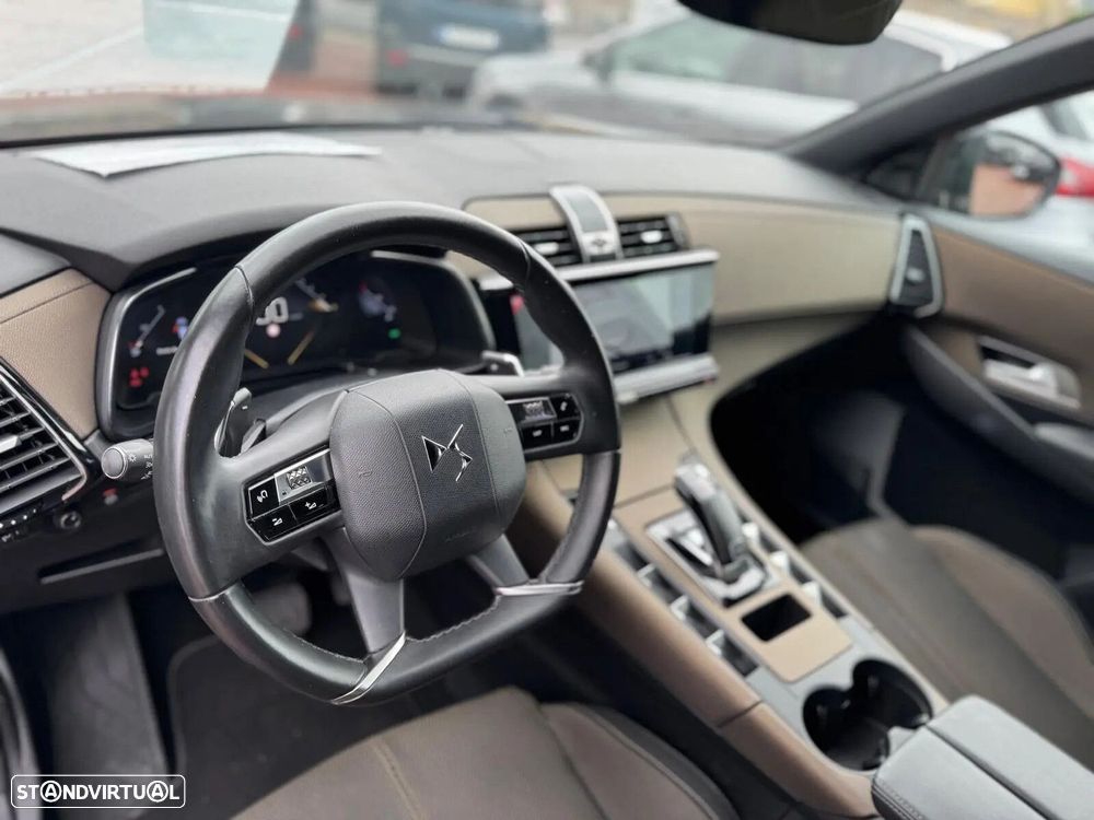 DS DS7 Crossback - 15