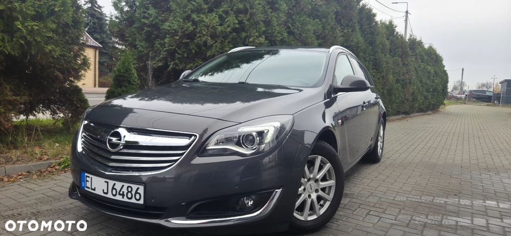 Opel Insignia 1.4 Turbo Sports Tourer ecoFLEXStart/Stop Business Edition - 2
