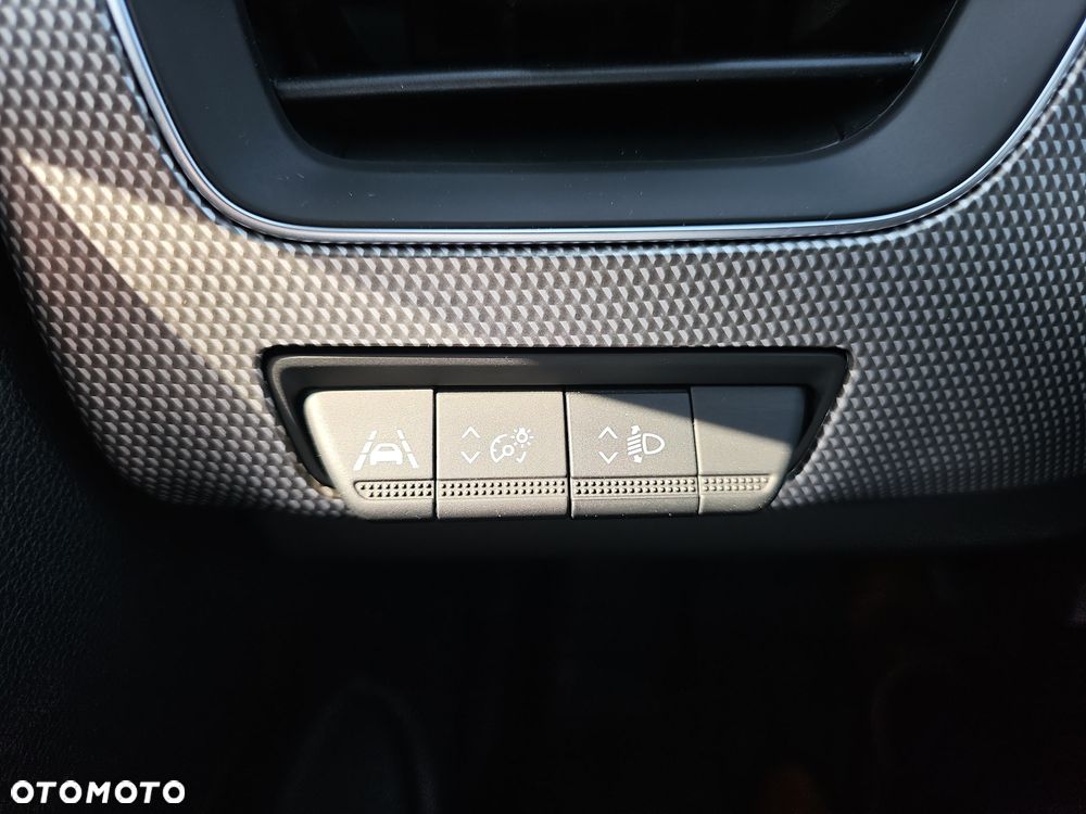 Renault Arkana 1.3 TCe mHEV Techno EDC - 24