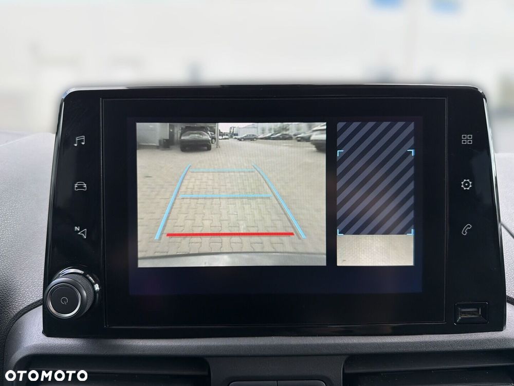 Toyota Proace City Verso Long 1.5 D-4D Family - 21