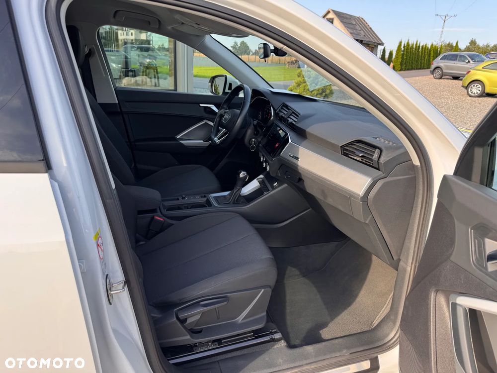 Audi Q3 - 16