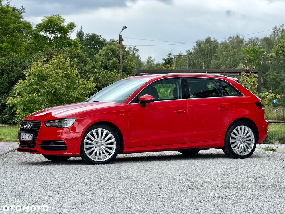 Audi A3 Sportback 1.4 TFSI E-tron Ambiente e-S tronic - 3