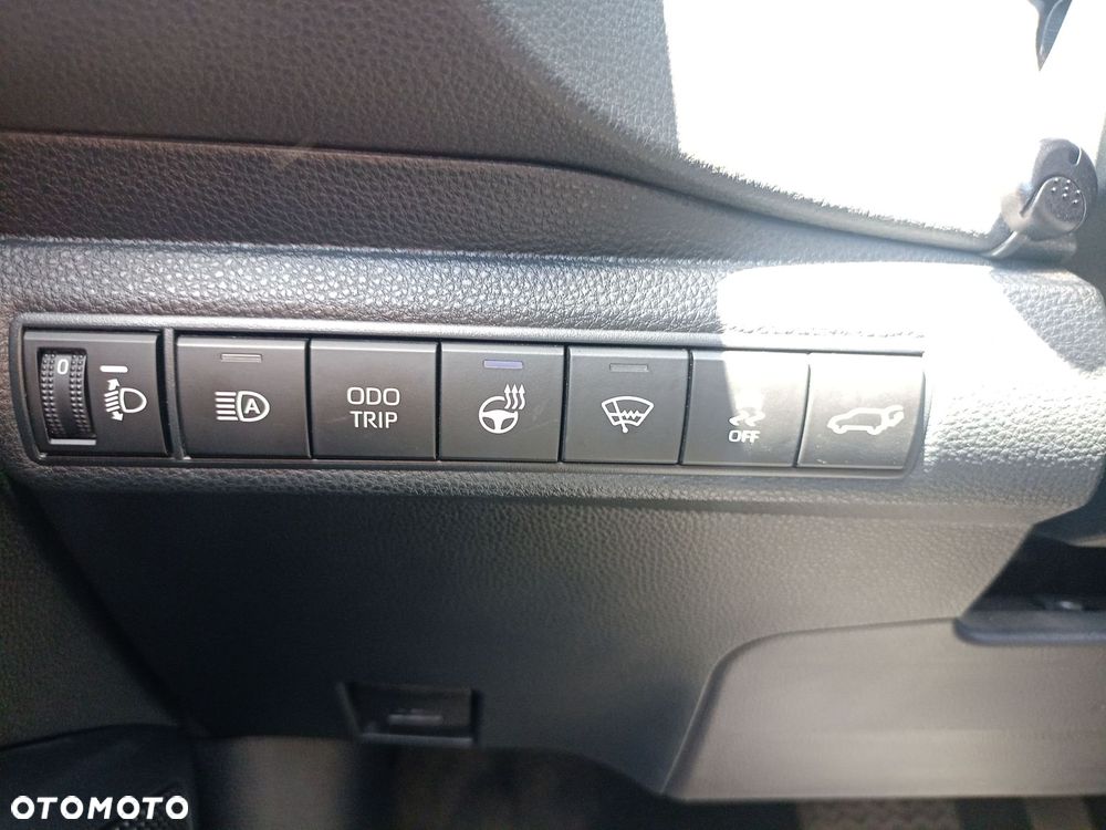Toyota Corolla 1.8 Hybrid Style - 25