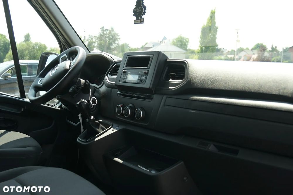 Renault MASTER 2.3 165KM * KONTENER * SALON PL * - 24