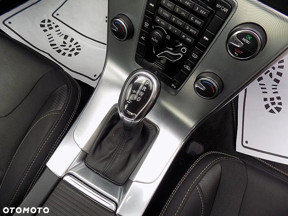 Volvo S60 D2 Powershift RDesign - 16